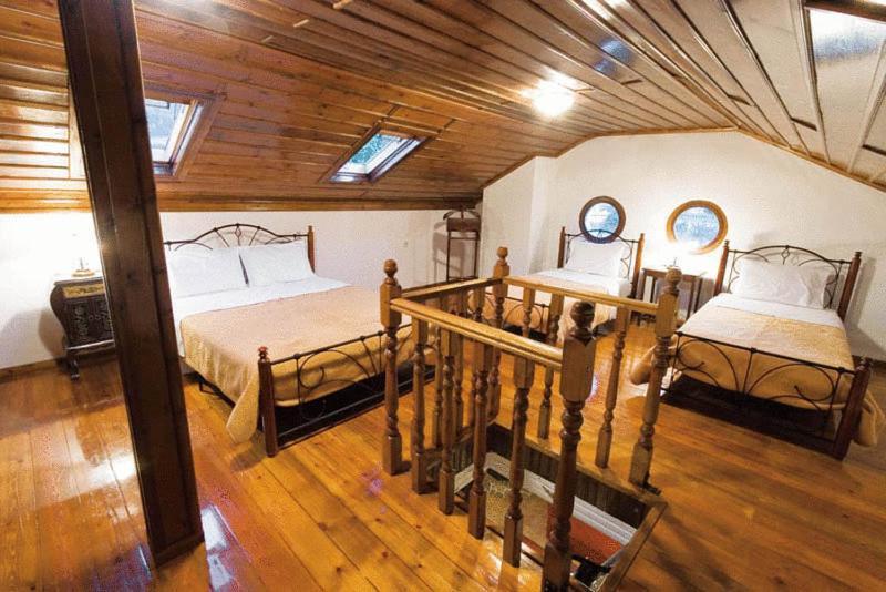 Villa Kastanodasos Emporio (Kozani) Quarto foto